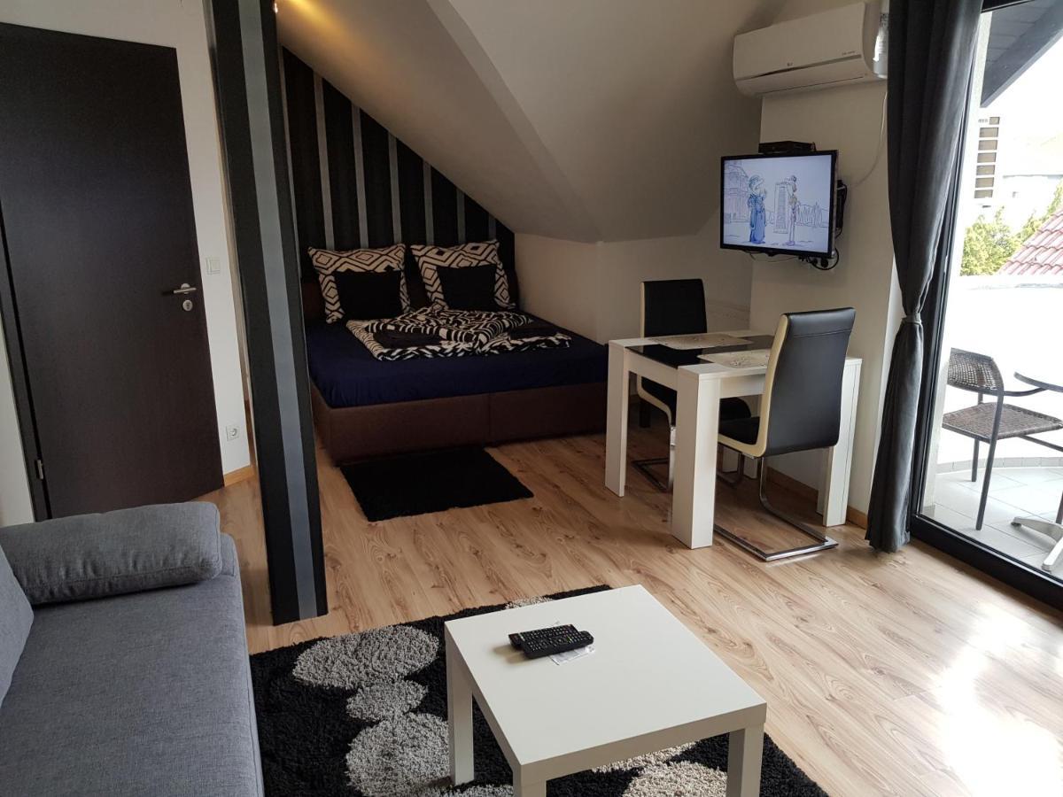 Honfoglalas Apartment Buk Bagian luar foto