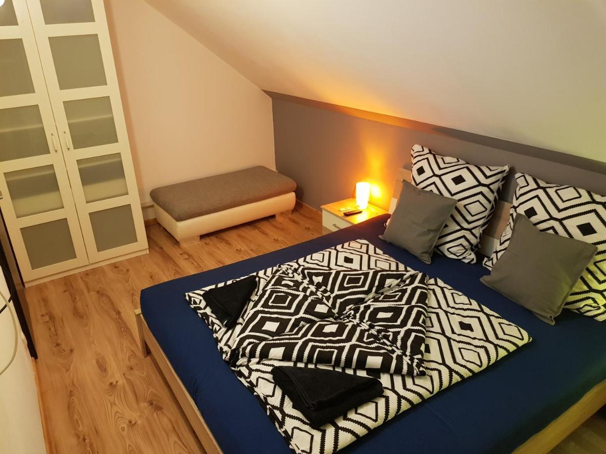 Honfoglalas Apartment Buk Bagian luar foto