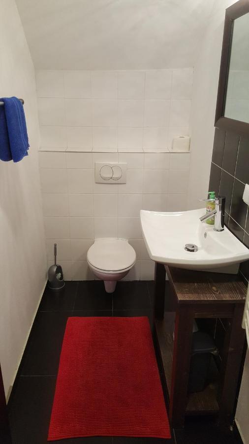 Honfoglalas Apartment Buk Bagian luar foto